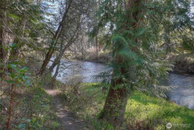 12833 Squaw Wood Lane SE, Rainier, WA 98576 - Photo 37