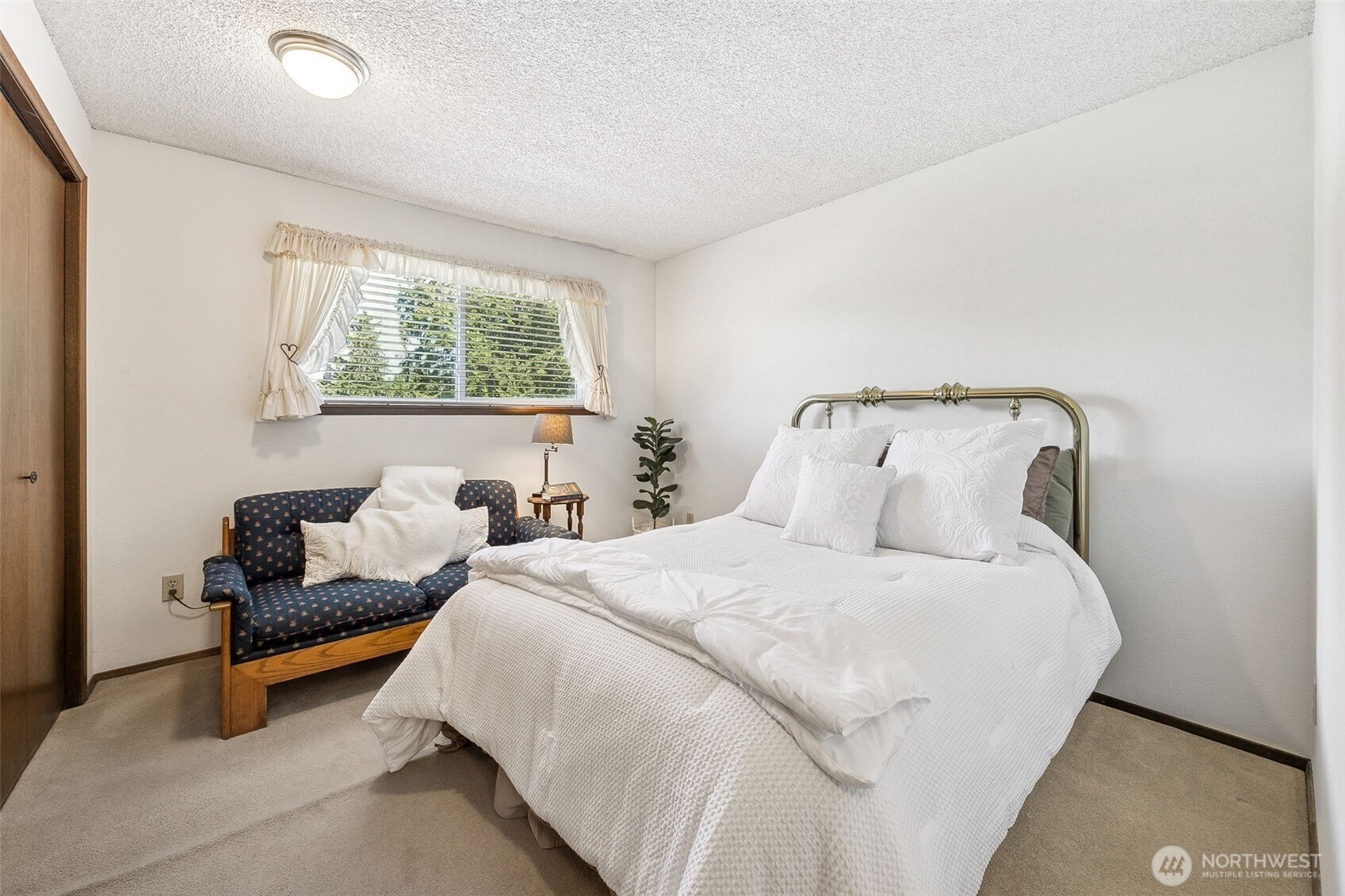 12009 239th Avenue Ct E, Buckley, WA 98321-9674