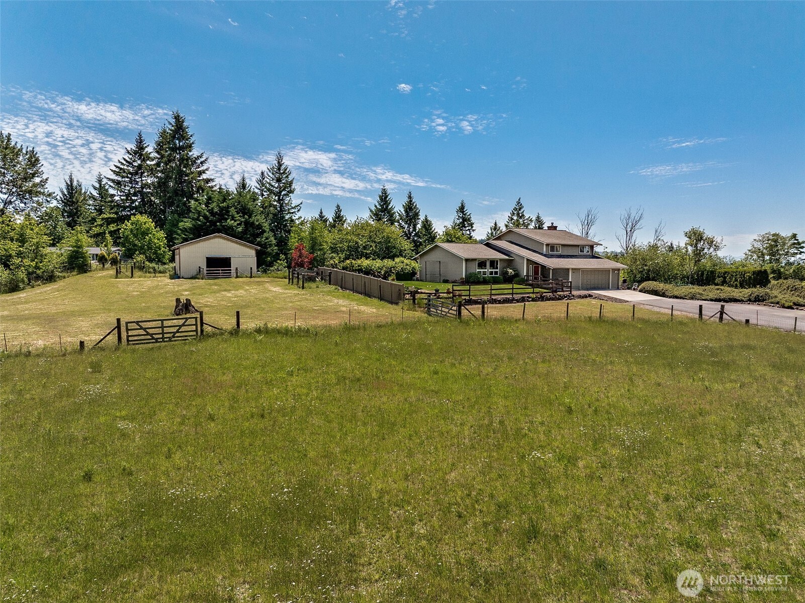 12009 239th Avenue Ct E, Buckley, WA 98321-9674