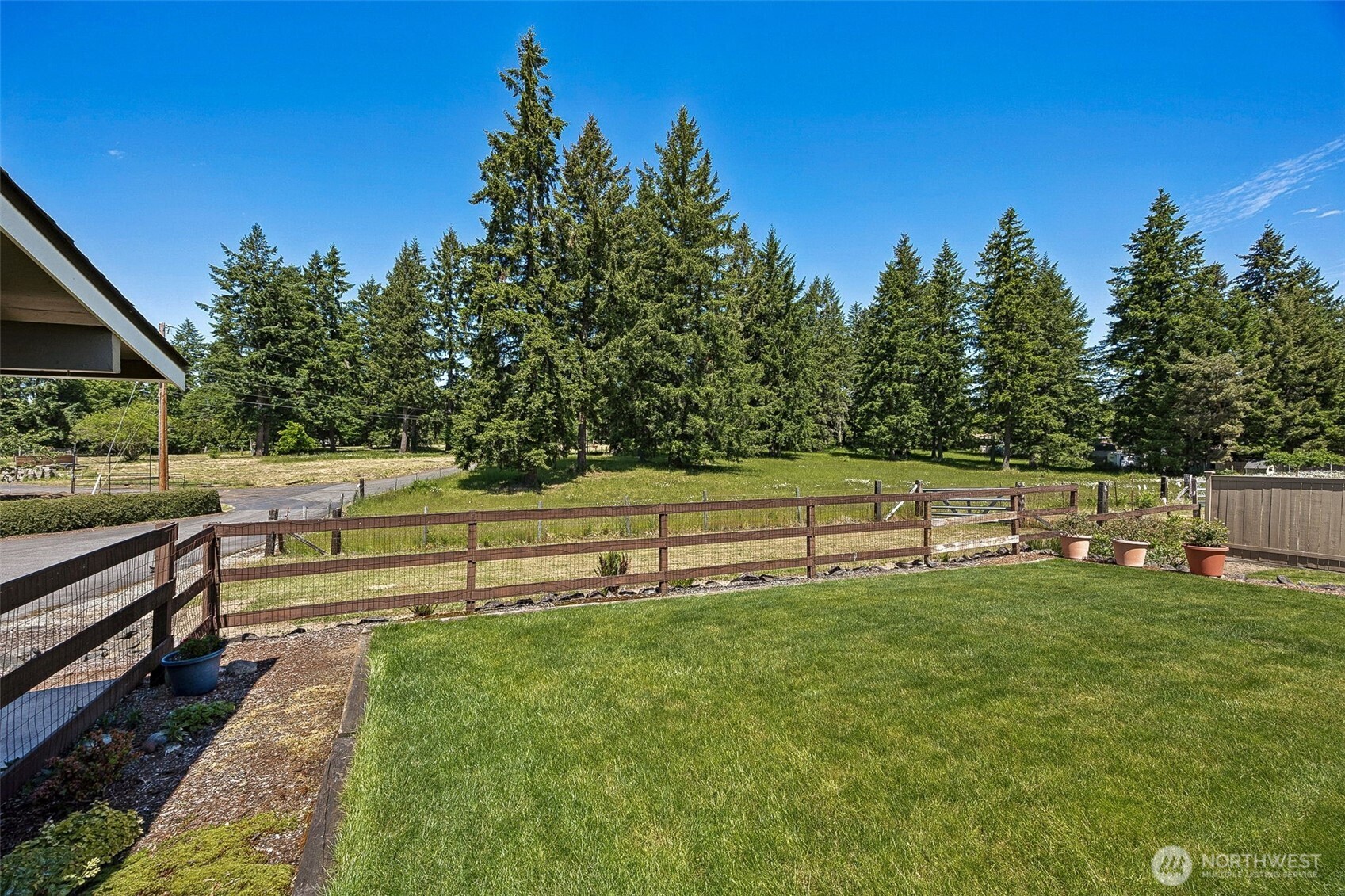 12009 239th Avenue Ct E, Buckley, WA 98321-9674