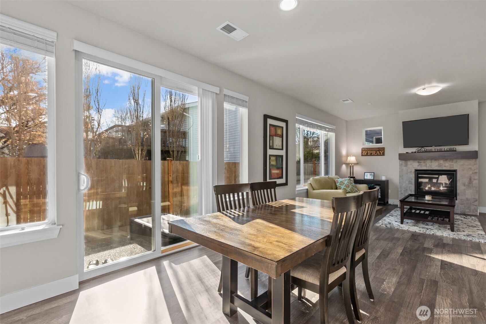 14927 16th Avenue W #2, Lynnwood, WA 98087