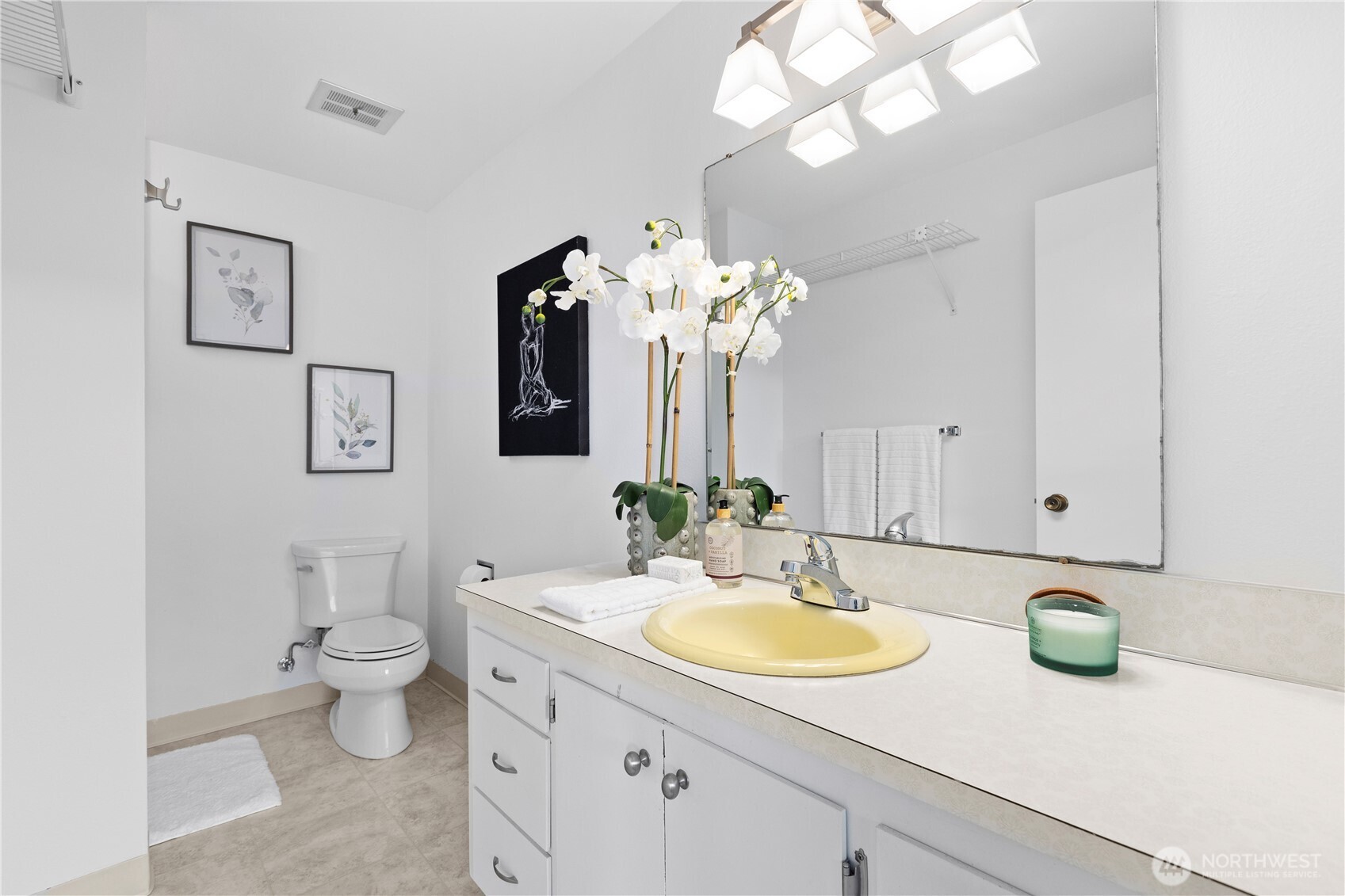 29915 2nd Avenue SW, Federal Way, WA 98023