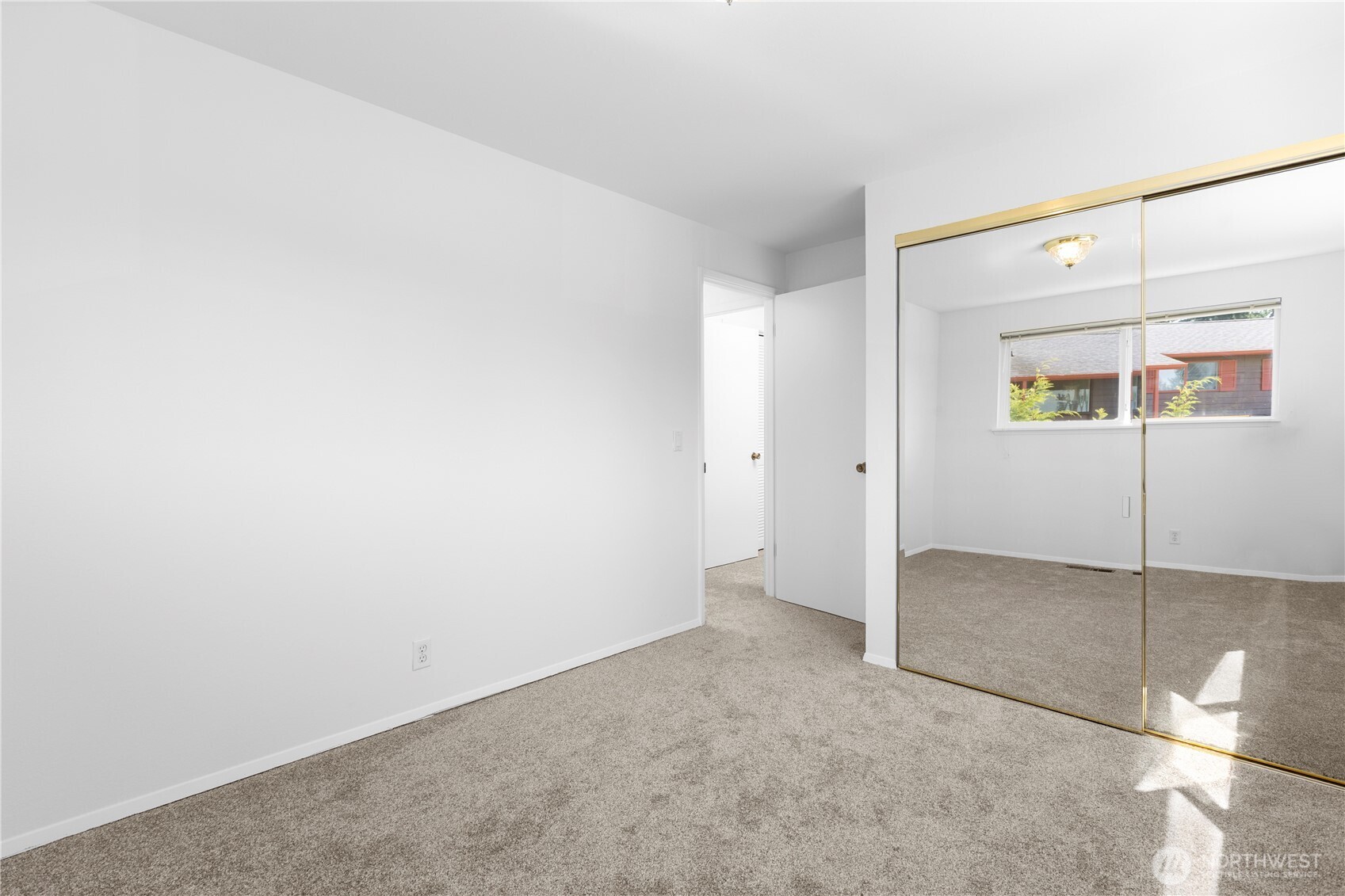 29915 2nd Avenue SW, Federal Way, WA 98023