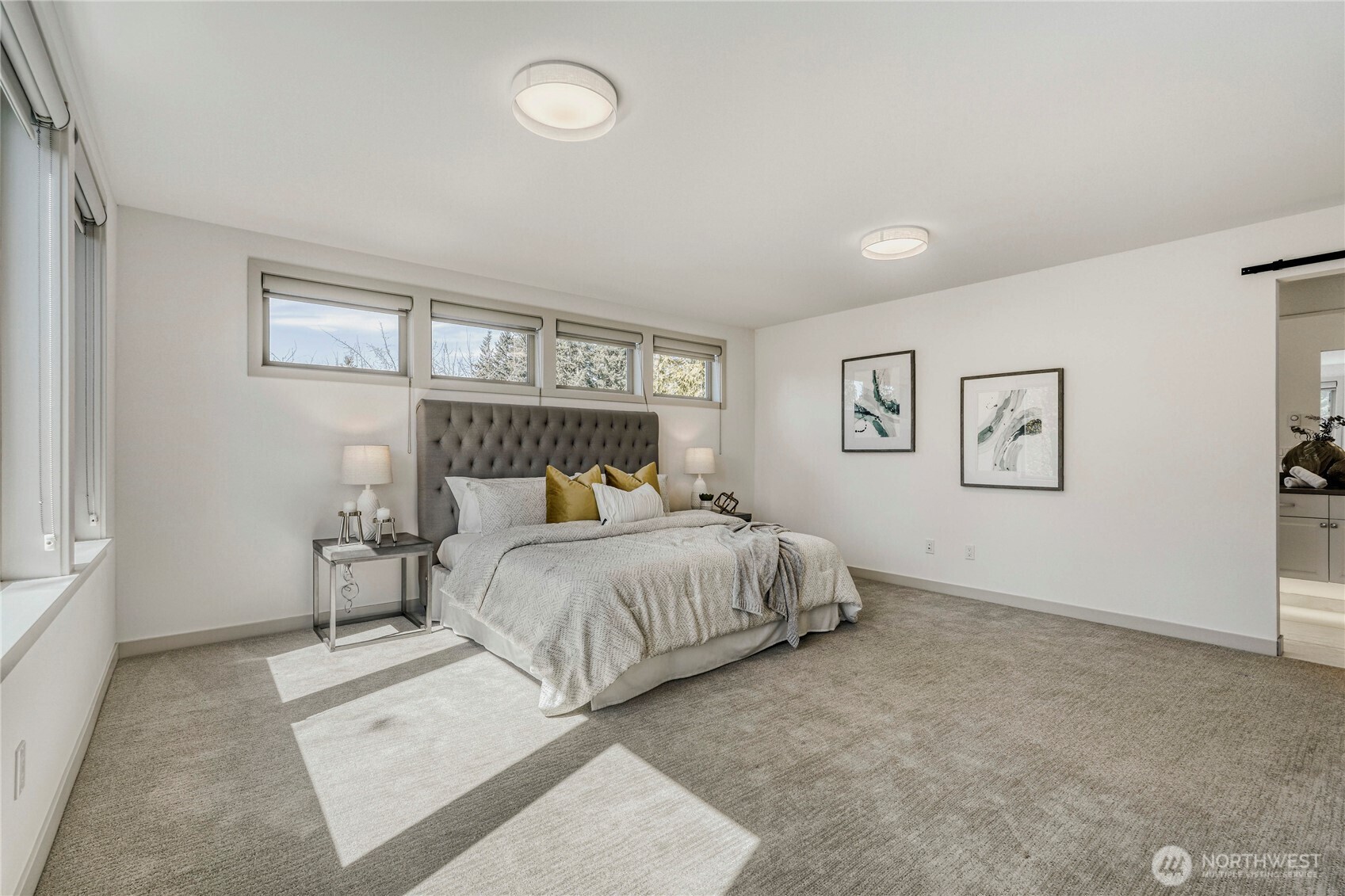 10719 Densmore Avenue N, Seattle, WA 98133