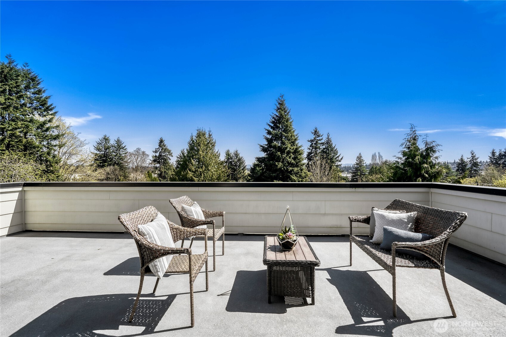 10719 Densmore Avenue N, Seattle, WA 98133