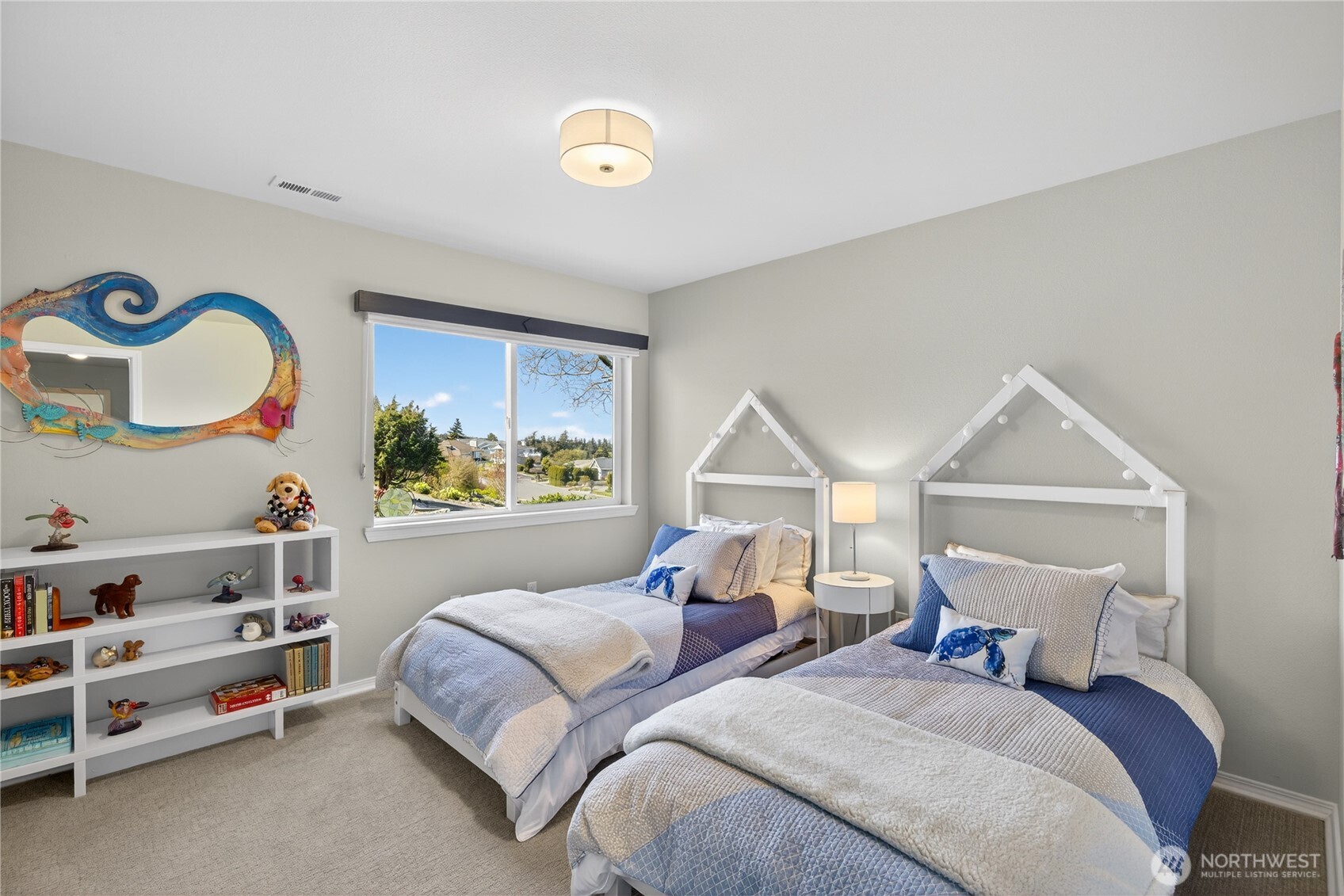 4301 Glasgow Way , Anacortes, WA 98221