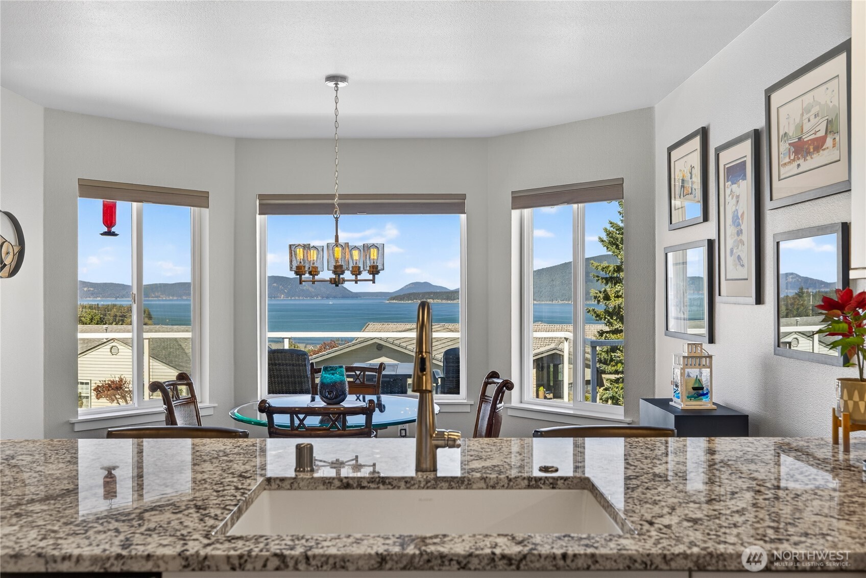 4301 Glasgow Way , Anacortes, WA 98221