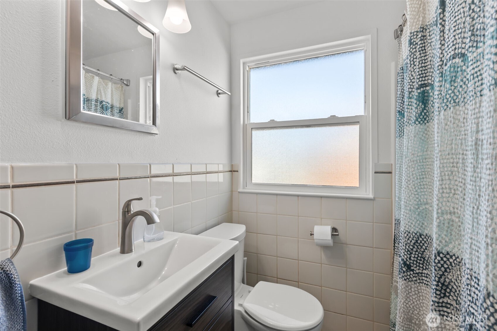 22511 82nd Avenue W, Edmonds, WA 98026