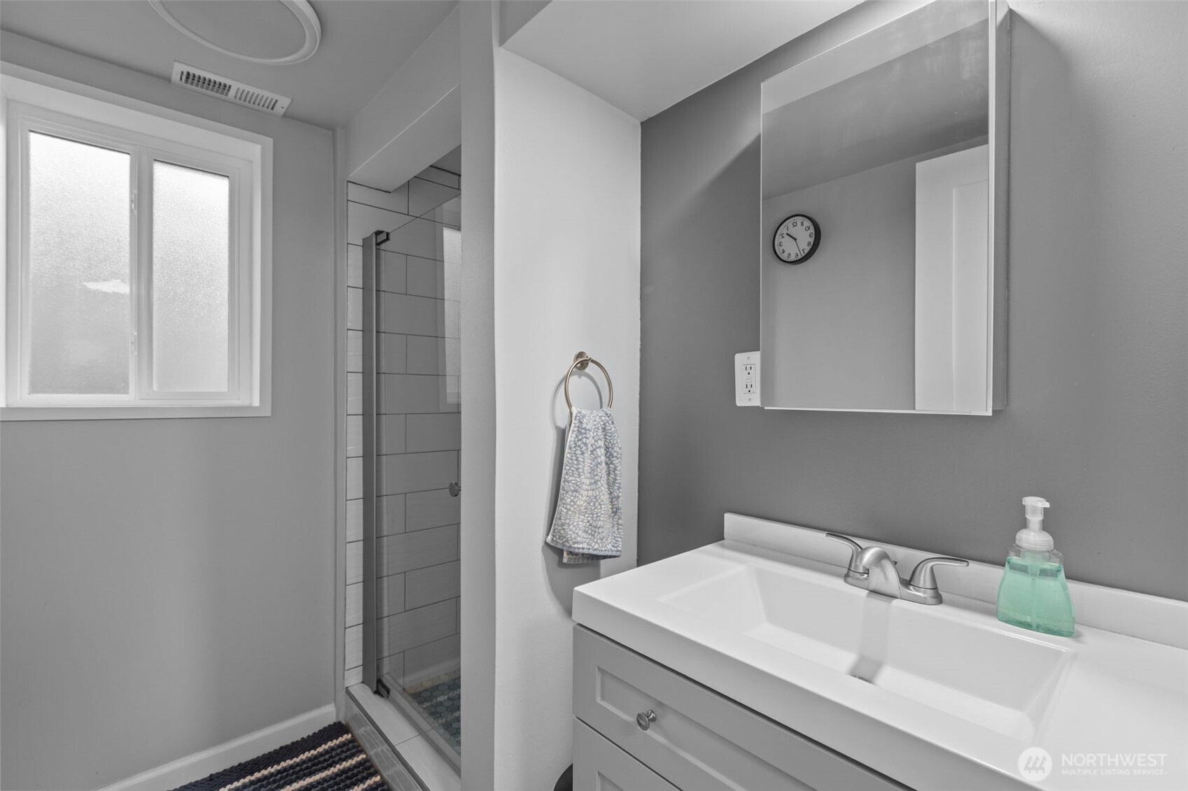 22511 82nd Avenue W, Edmonds, WA 98026