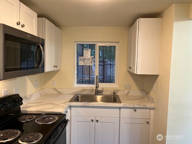 12524 Addison Street SW, Lakewood, WA 98499