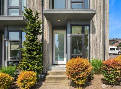 518 NW Bright Street , Seattle, WA 98107
