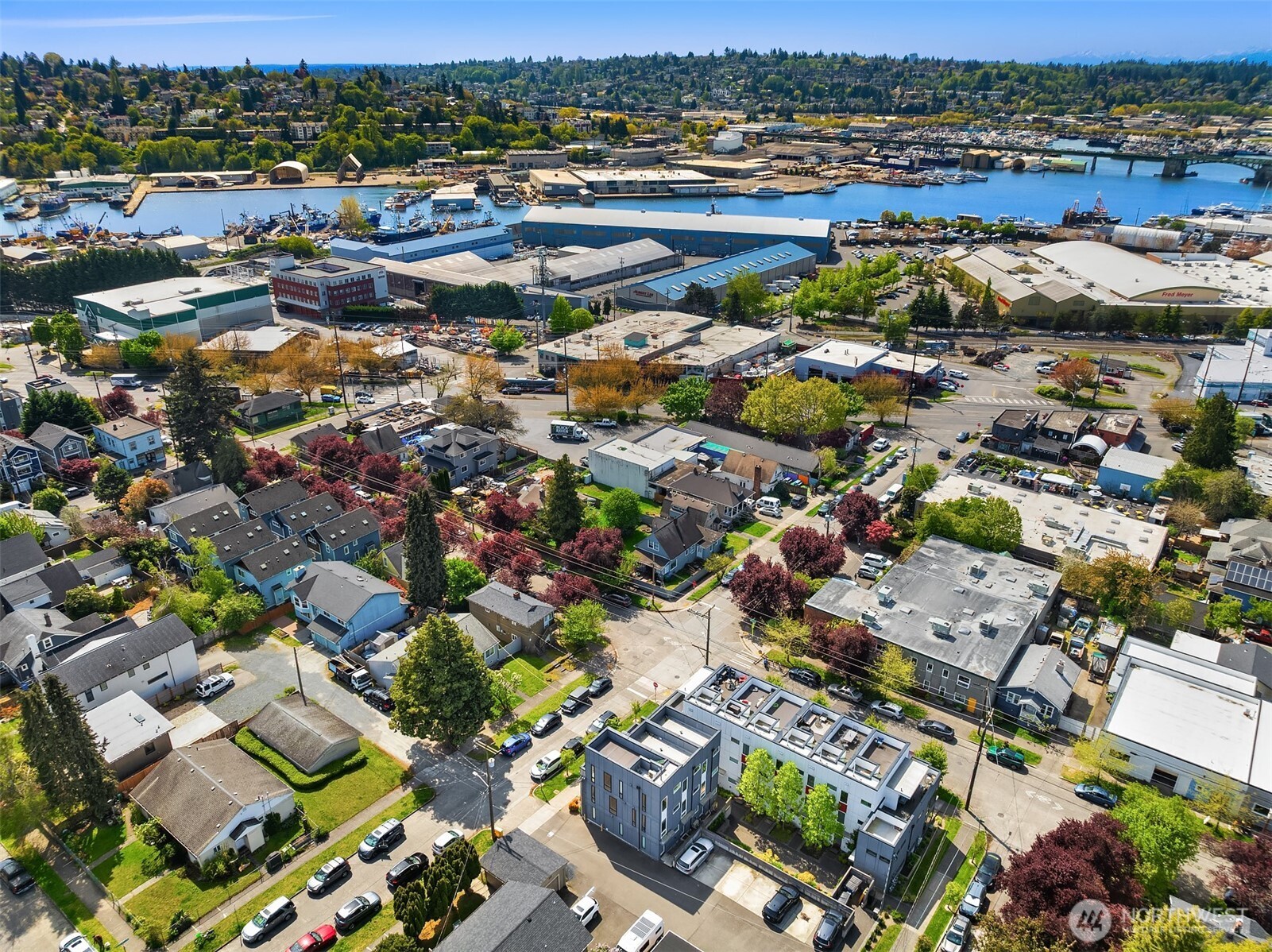 518 NW Bright Street , Seattle, WA 98107