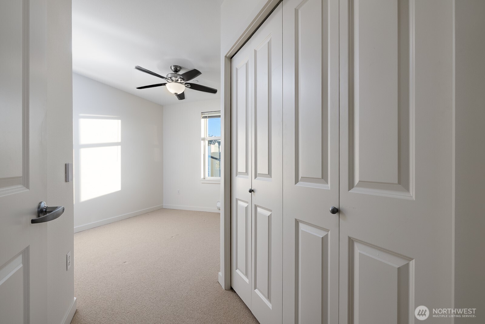 5440 Leary Avenue NW #625, Seattle, WA 98107