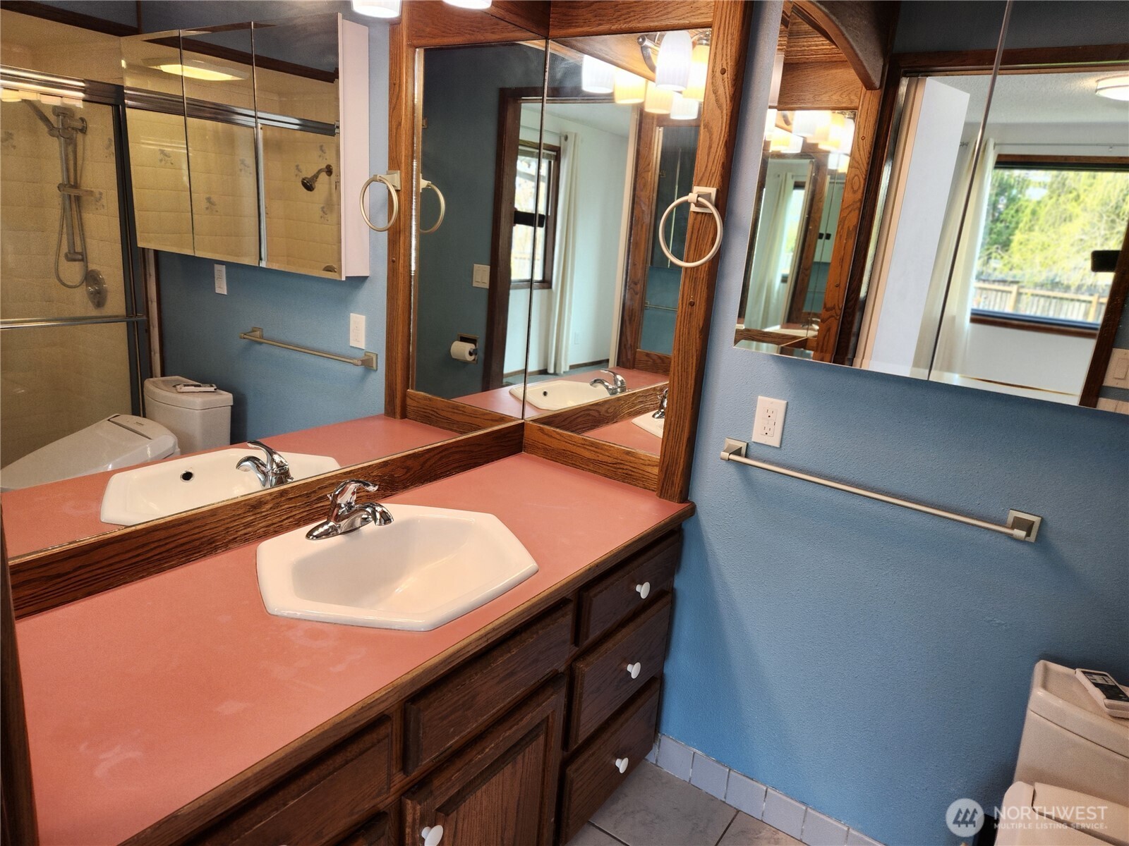 6744 La Bello Drive , Lynden, WA 98264
