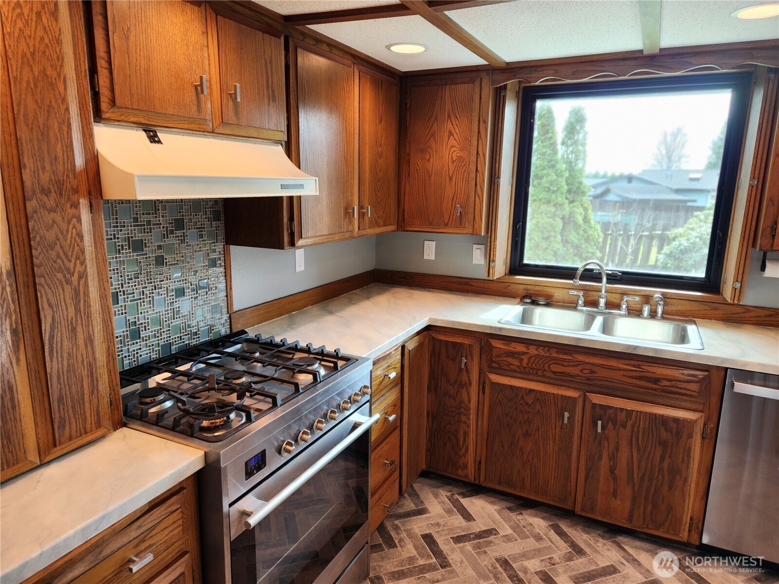 6744 La Bello Drive , Lynden, WA 98264