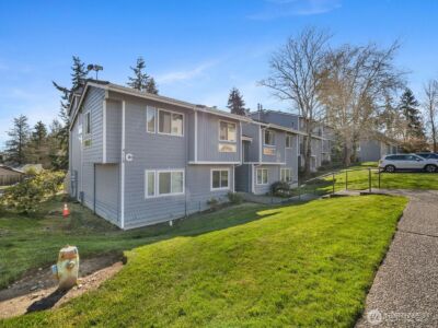 4118 212th Street SW #202C, Mountlake Terrace, WA 98043 - Photo 2