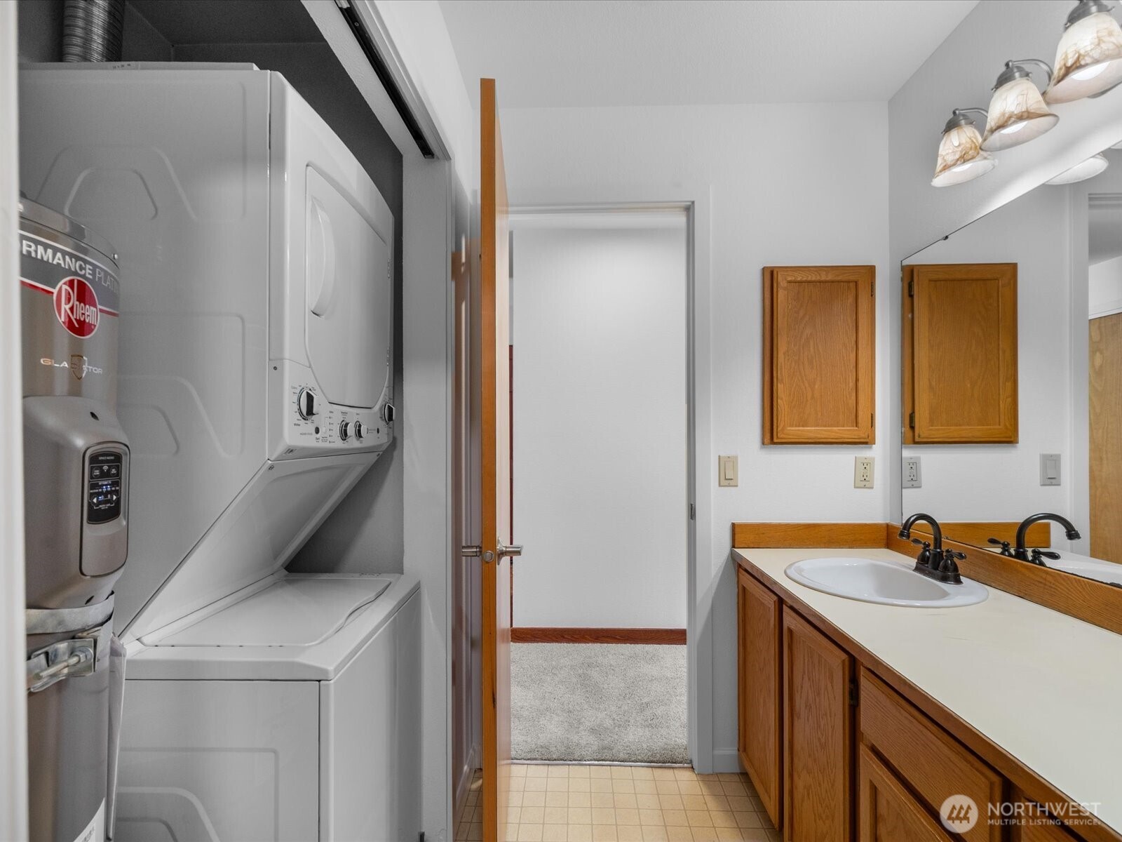 4118 212th Street SW #202C, Mountlake Terrace, WA 98043