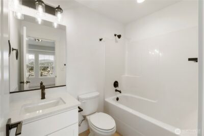 117 Orchard Avenue S #D, Eatonville, WA 98328 - Photo 26