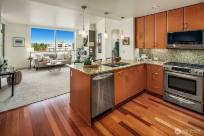 10610 NE 9th Place #1206, Bellevue, WA 98004 - Photo 17
