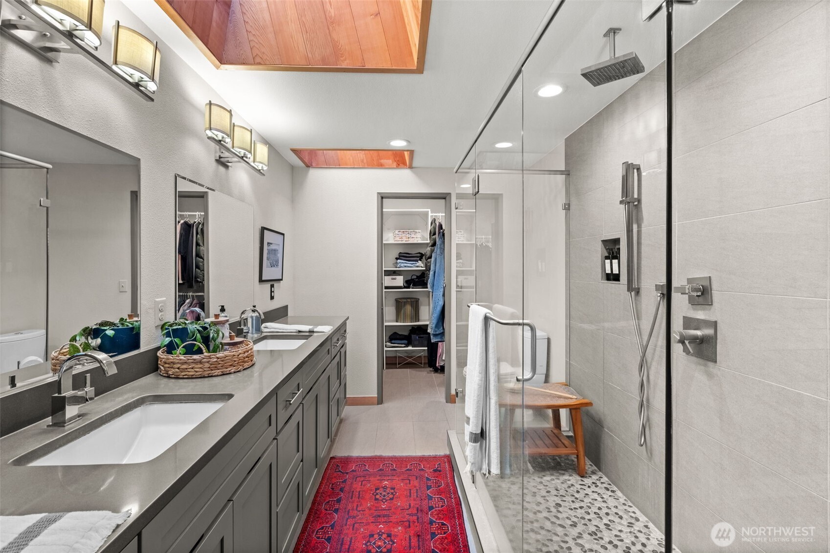 9701 Woodworth Avenue , Gig Harbor, WA 98332