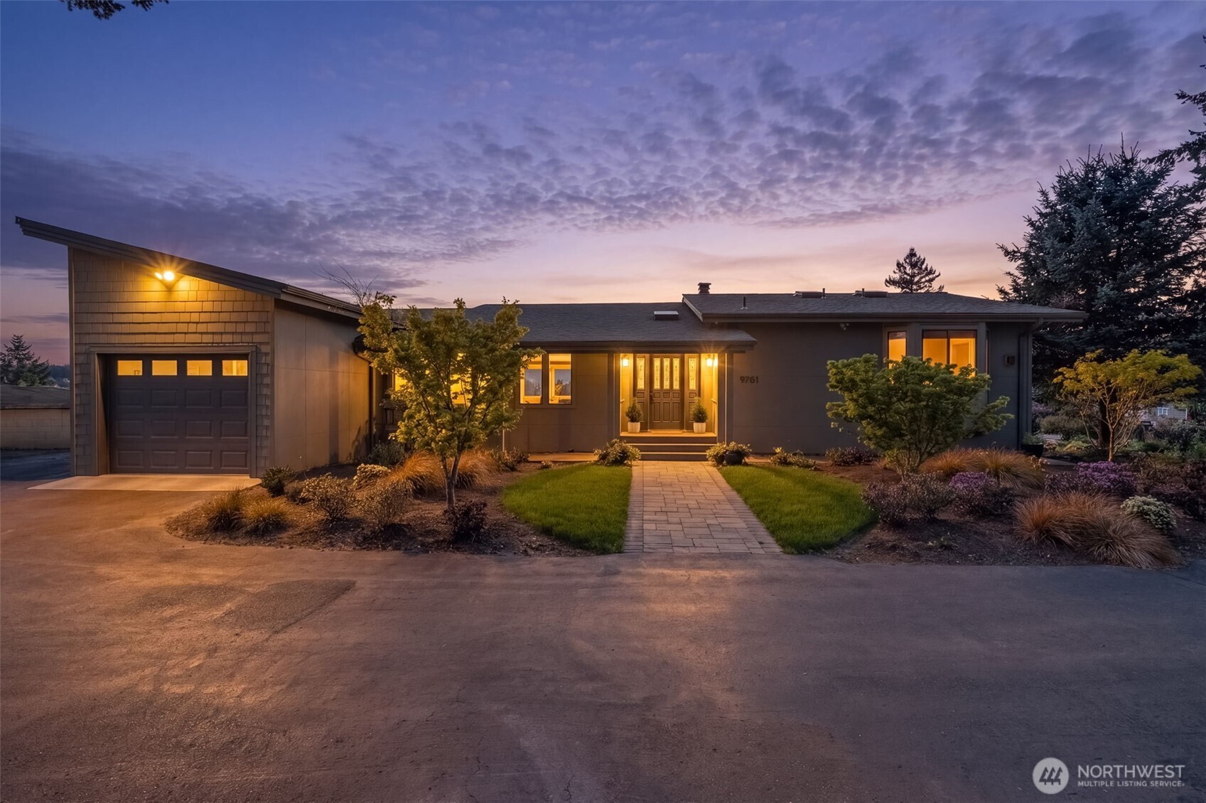 9701 Woodworth Avenue , Gig Harbor, WA 98332