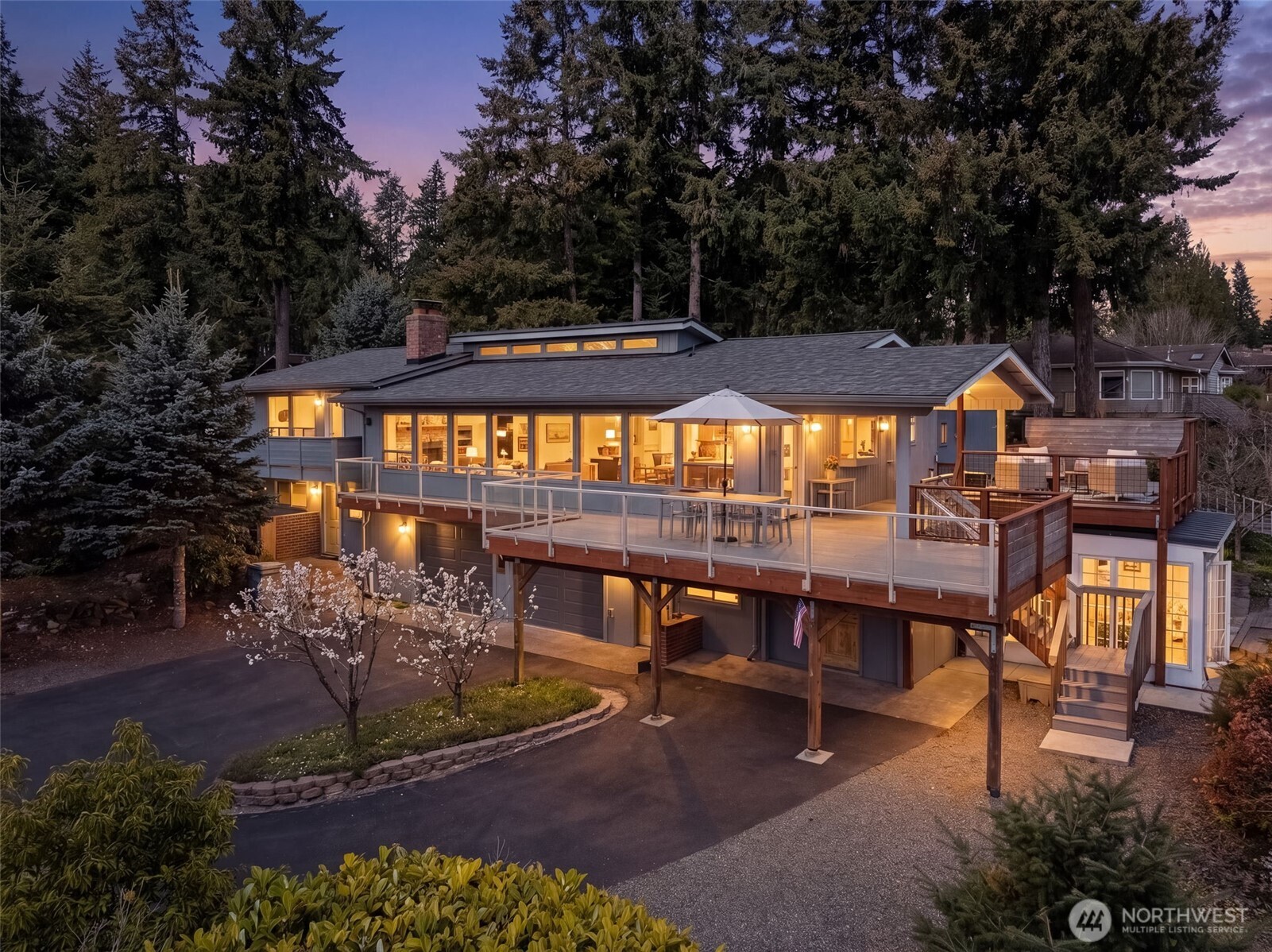 9701 Woodworth Avenue , Gig Harbor, WA 98332