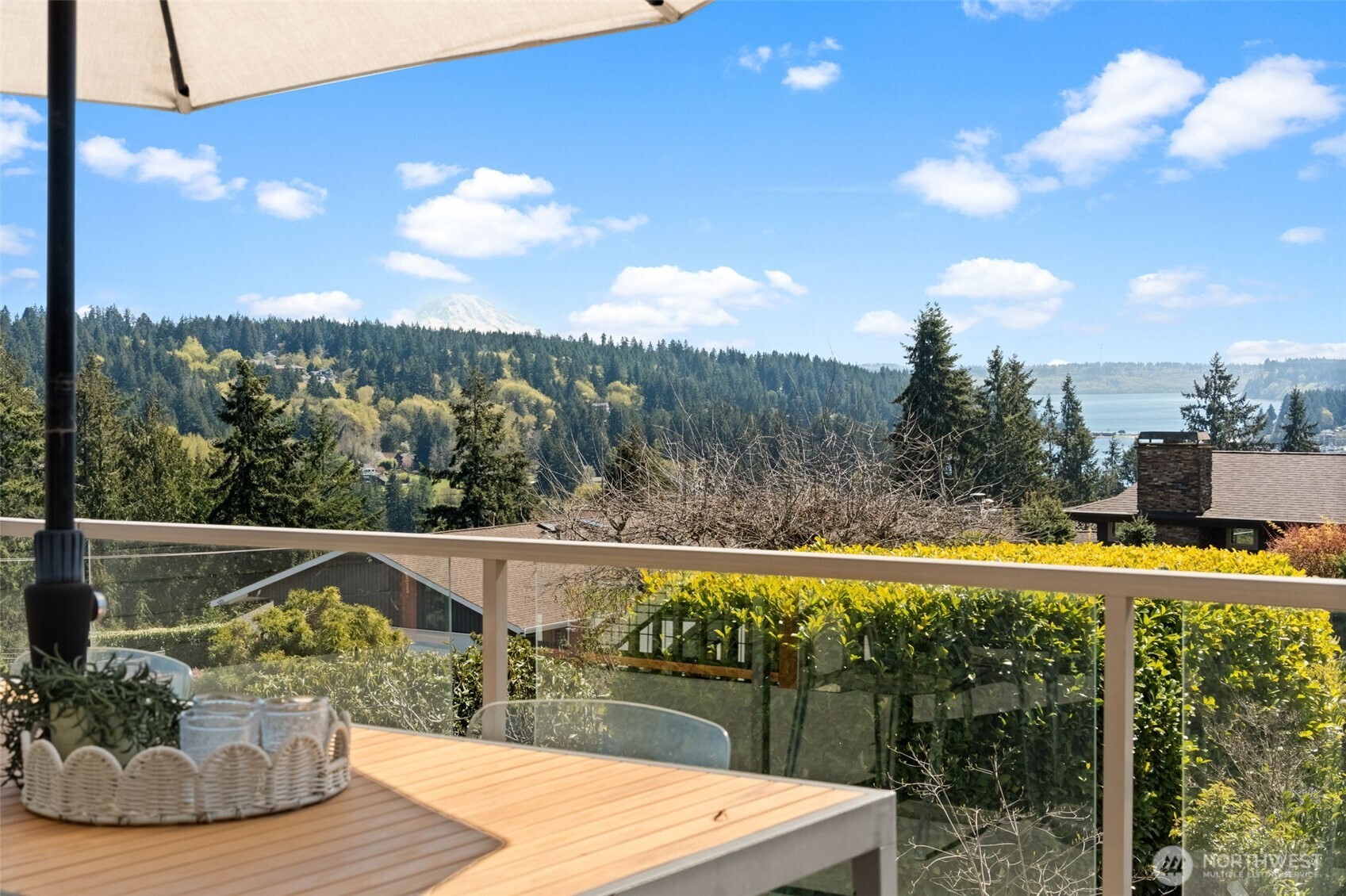 9701 Woodworth Avenue , Gig Harbor, WA 98332