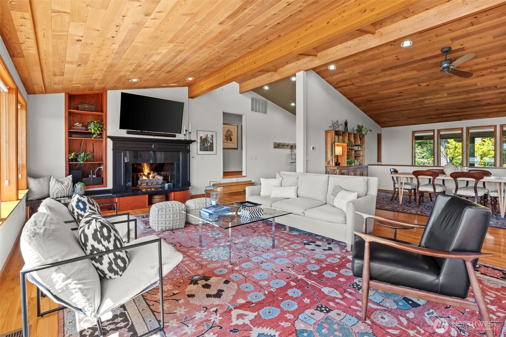 9701 Woodworth Avenue , Gig Harbor, WA 98332