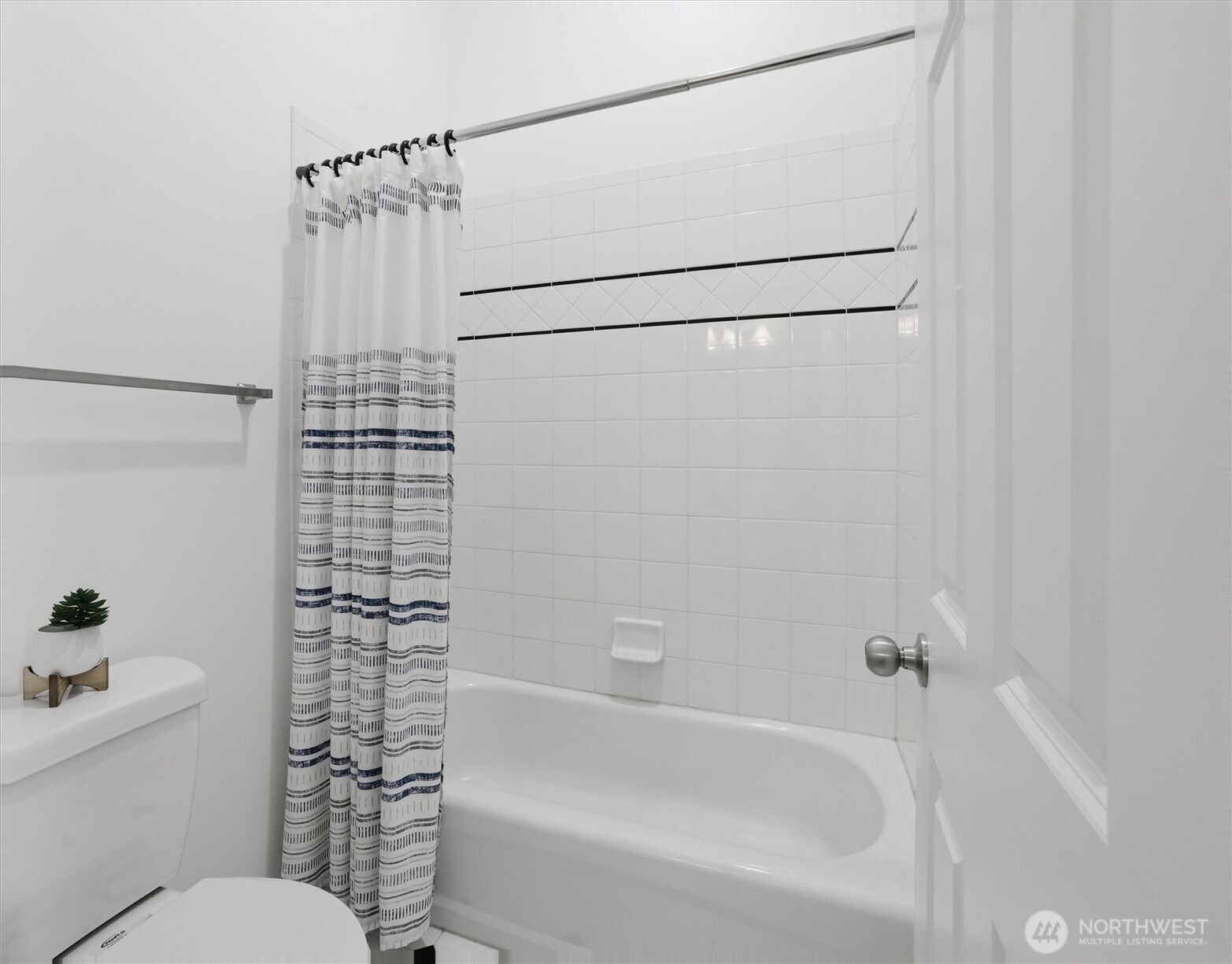 2813 NW 56th Street , Seattle, WA 98107