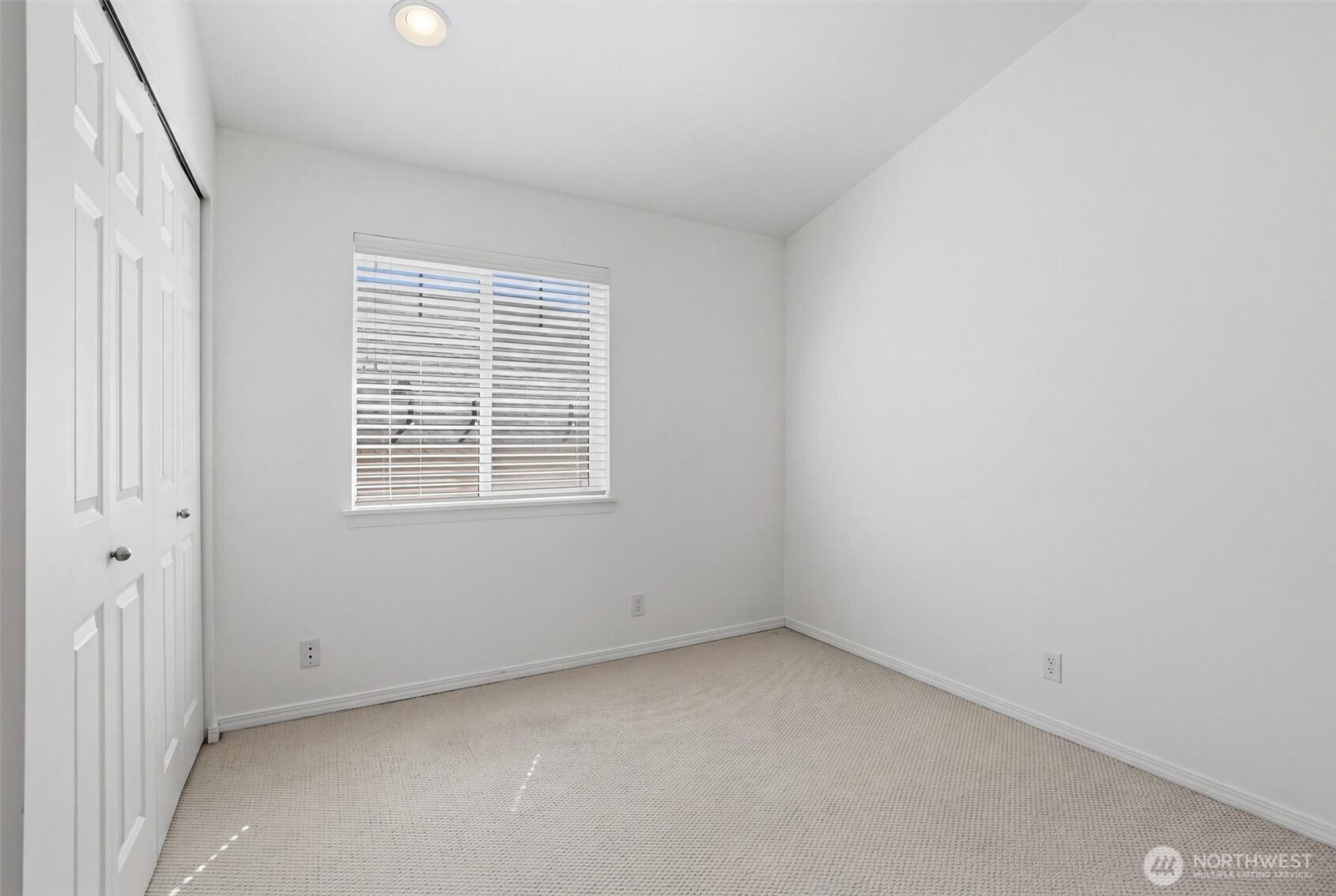 2813 NW 56th Street , Seattle, WA 98107