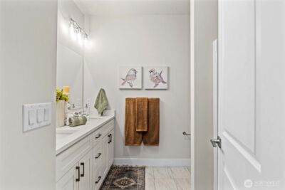 1075 Red Apple Road #B7, Wenatchee, WA 98801 - Photo 22