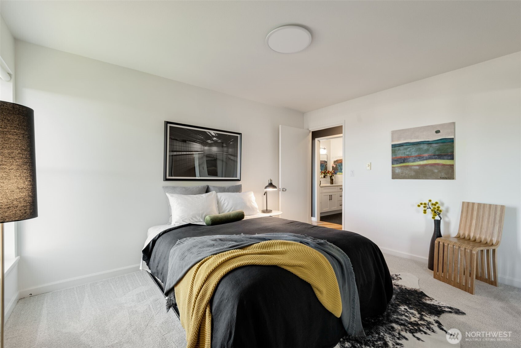 550 Elm Way #301, Edmonds, WA 98020-4625