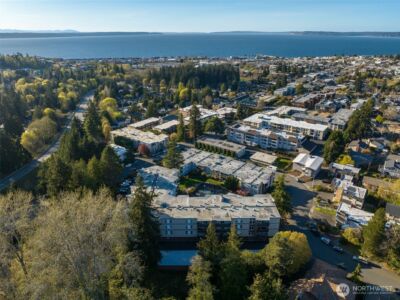 550 Elm Way #301, Edmonds, WA 98020-4625 - Photo 32