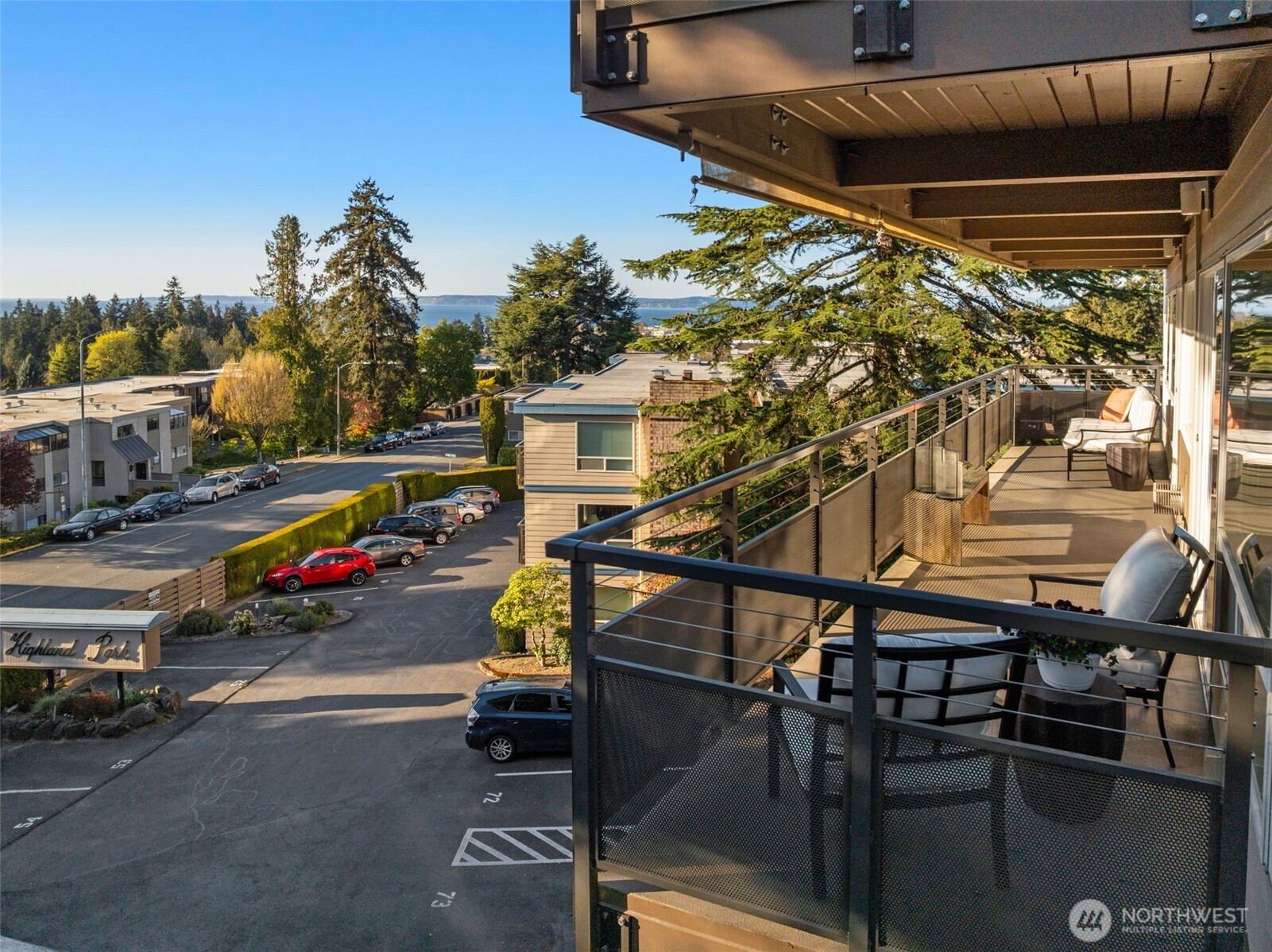 550 Elm Way #301, Edmonds, WA 98020-4625