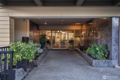 550 Elm Way #301, Edmonds, WA 98020-4625 - Photo 35