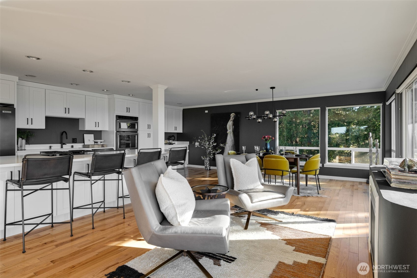 550 Elm Way #301, Edmonds, WA 98020-4625