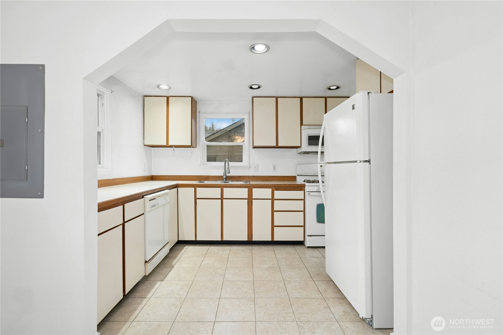 3125 SE 6th , Renton, WA 98058