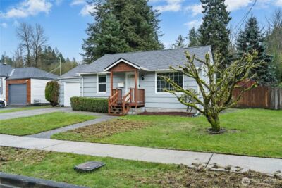 3125 SE 6th , Renton, WA 98058 - Photo 2