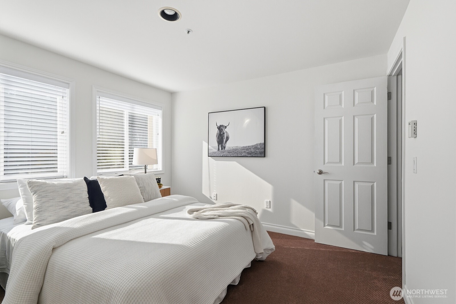 9320 NE Juanita Drive #2C, Kirkland, WA 98034