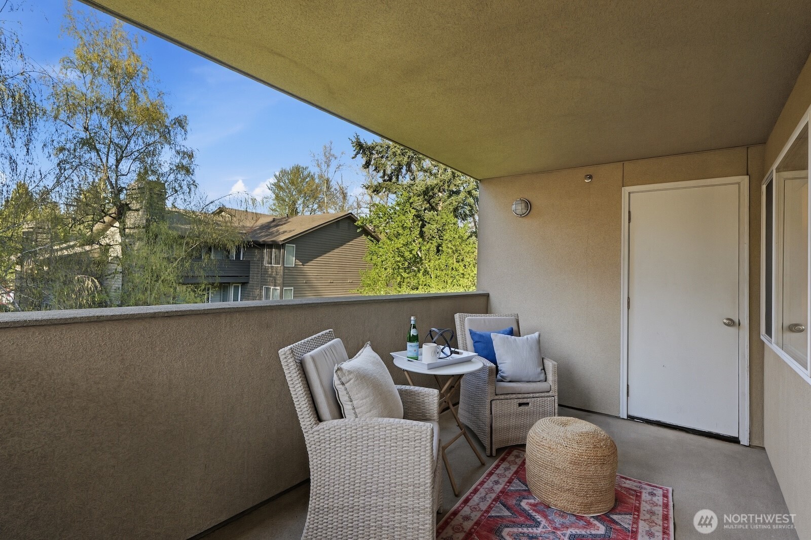 9320 NE Juanita Drive #2C, Kirkland, WA 98034