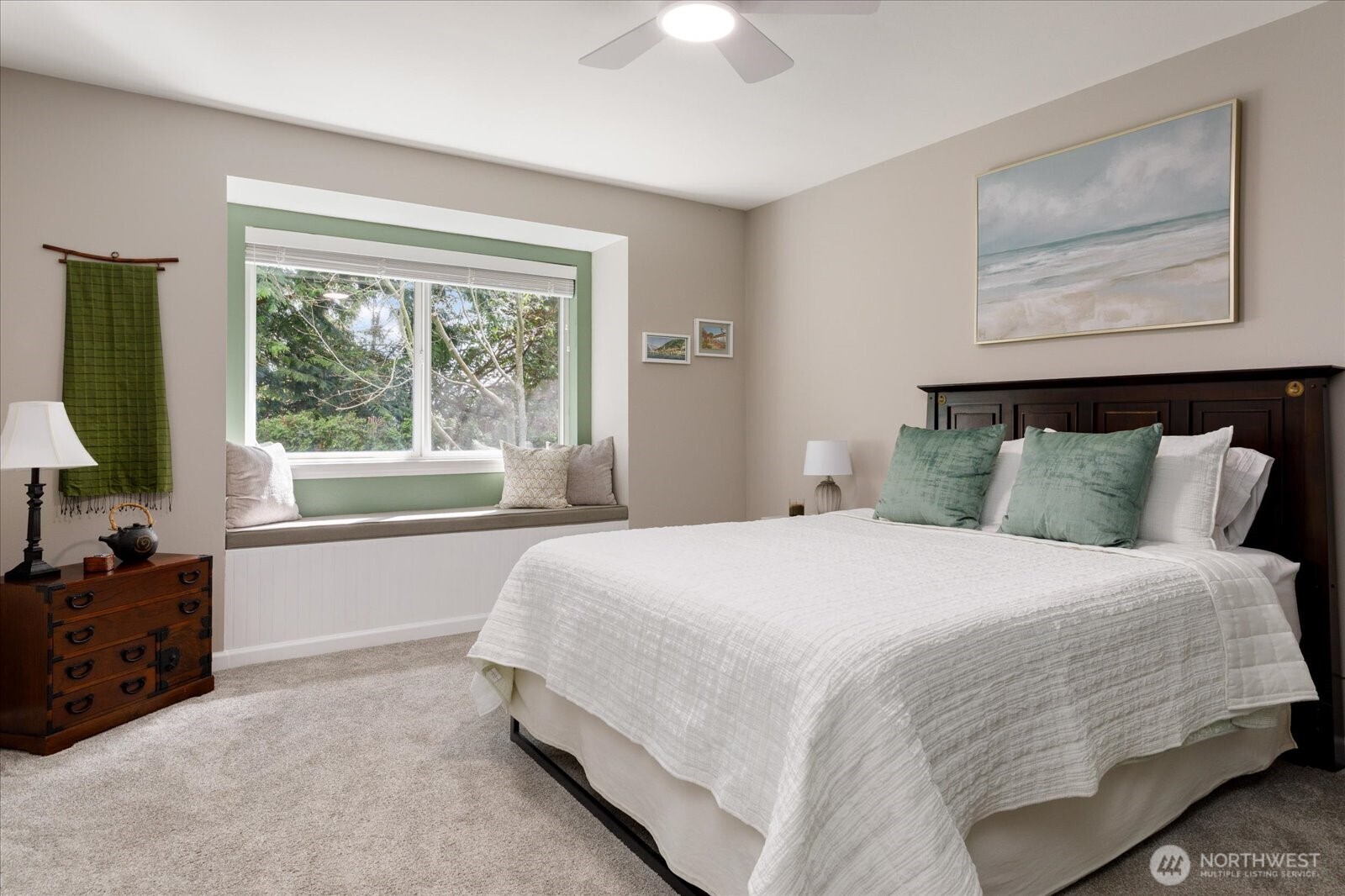 2418 James Place #402, Langley, WA 98260
