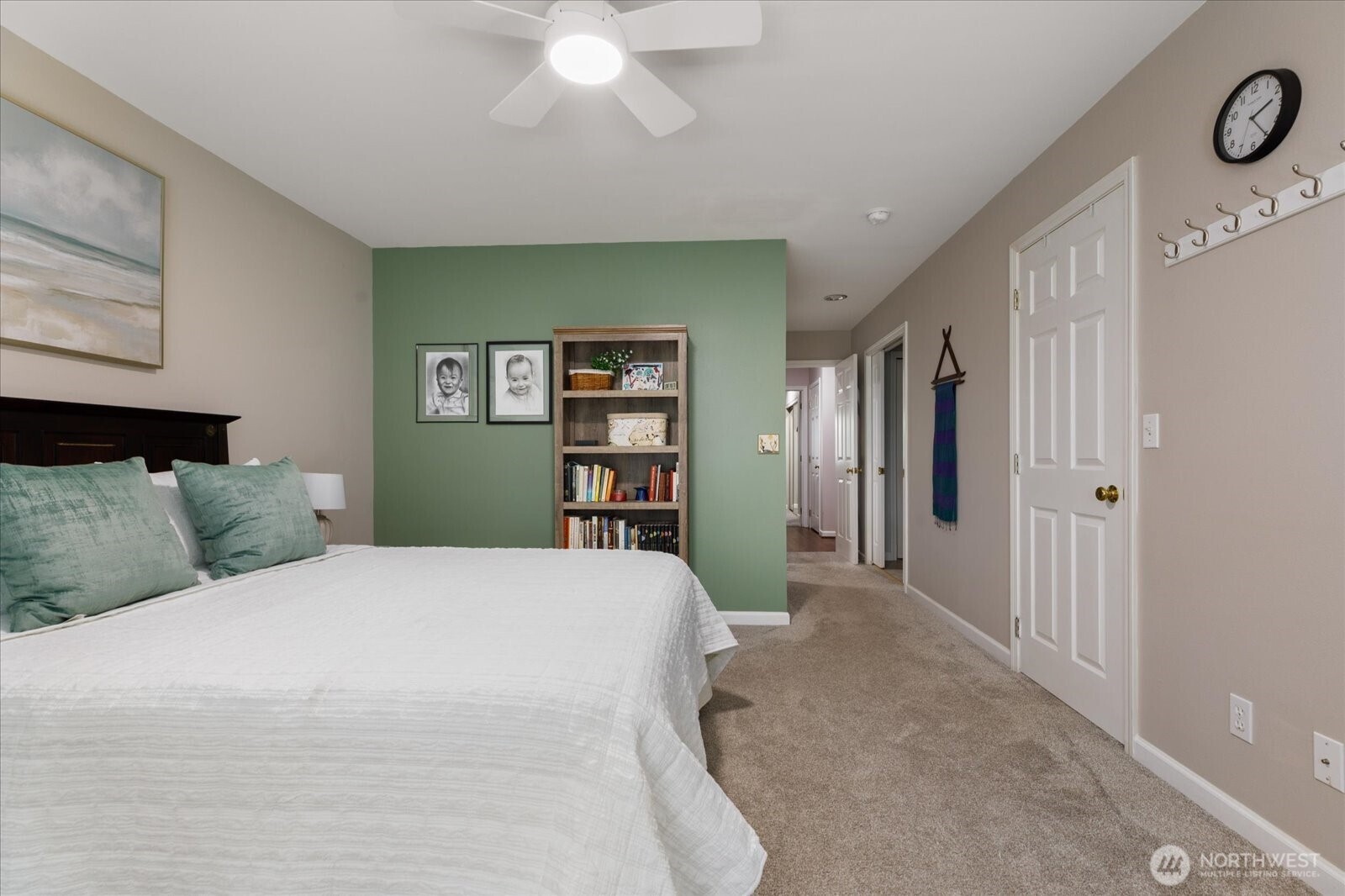 2418 James Place #402, Langley, WA 98260