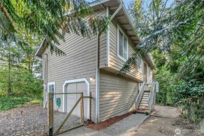 18610 5th Avenue NE, Suquamish, WA 98392 - Photo 1
