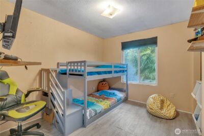 18610 5th Avenue NE, Suquamish, WA 98392 - Photo 15