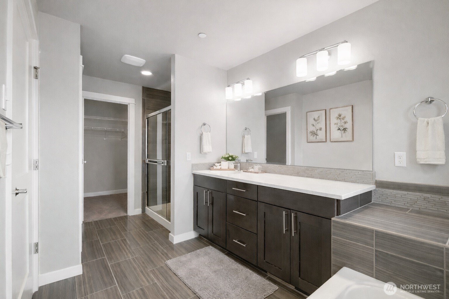 20702 93rd Place S #3, Kent, WA 98031