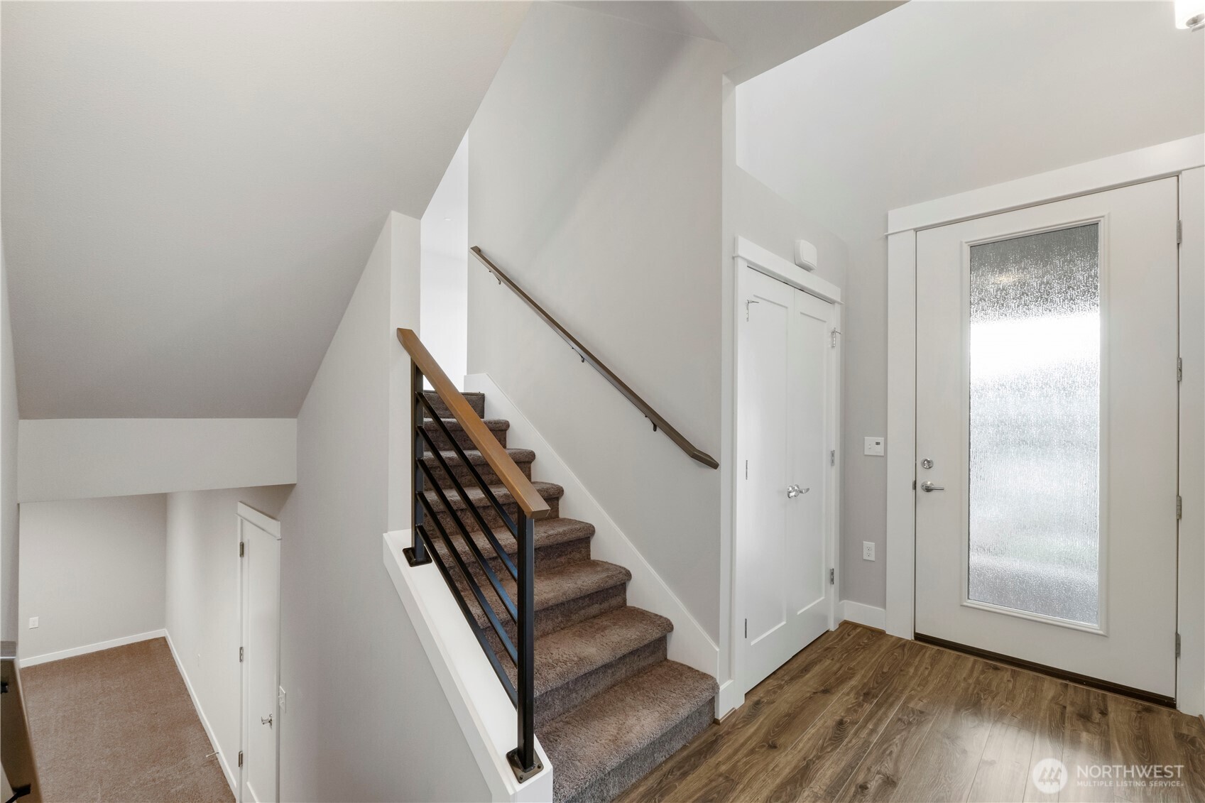 20702 93rd Place S #3, Kent, WA 98031