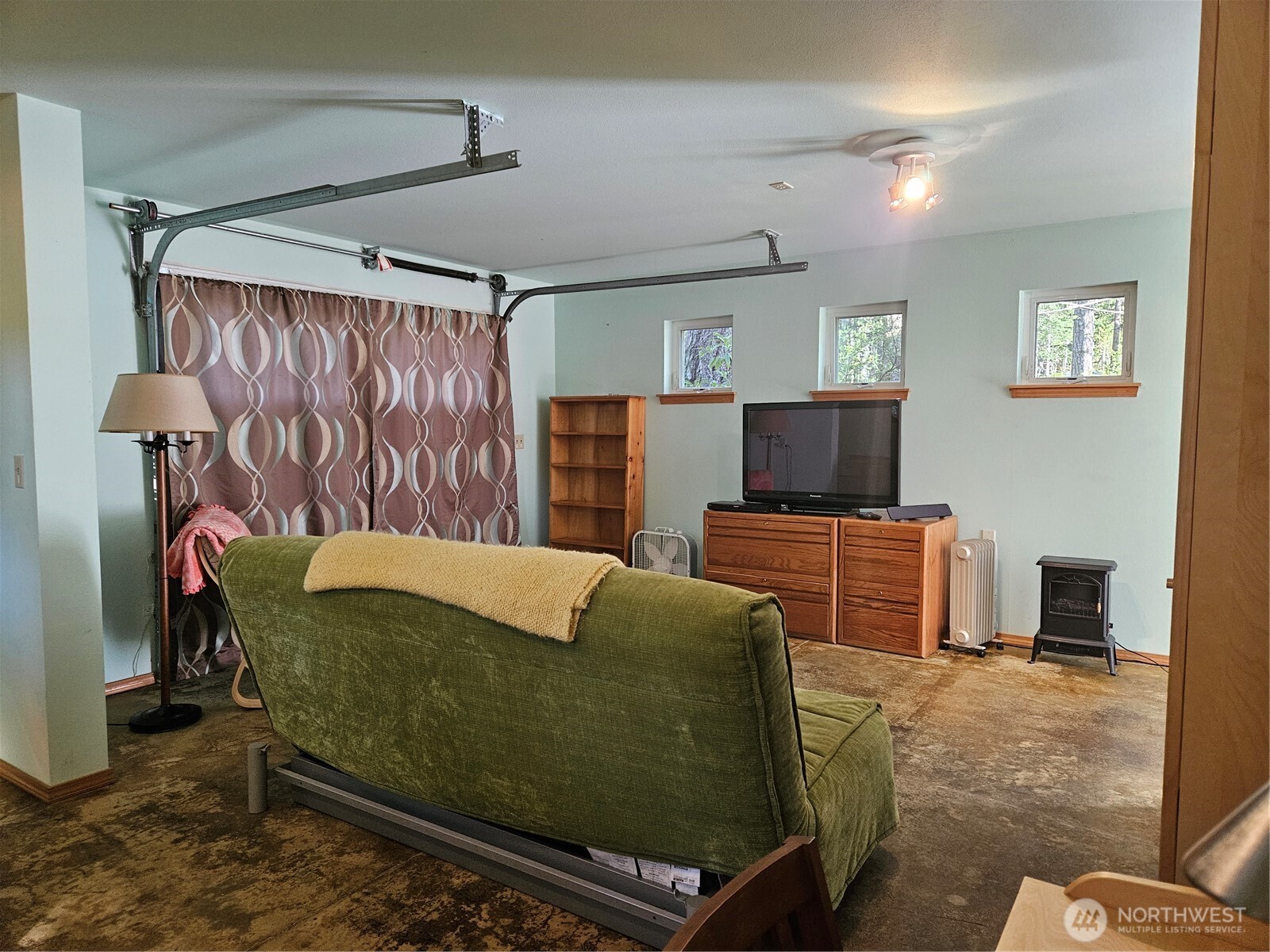 41 N Picnic Drive NW, Lilliwaup, WA 98555