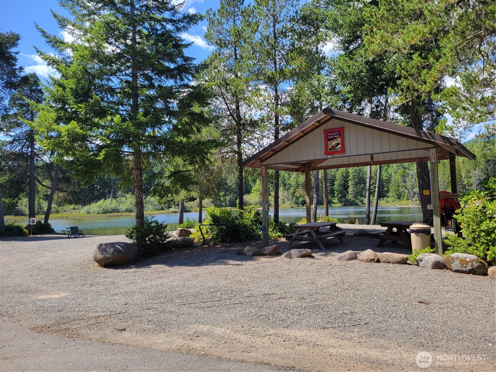 41 N Picnic Drive NW, Lilliwaup, WA 98555