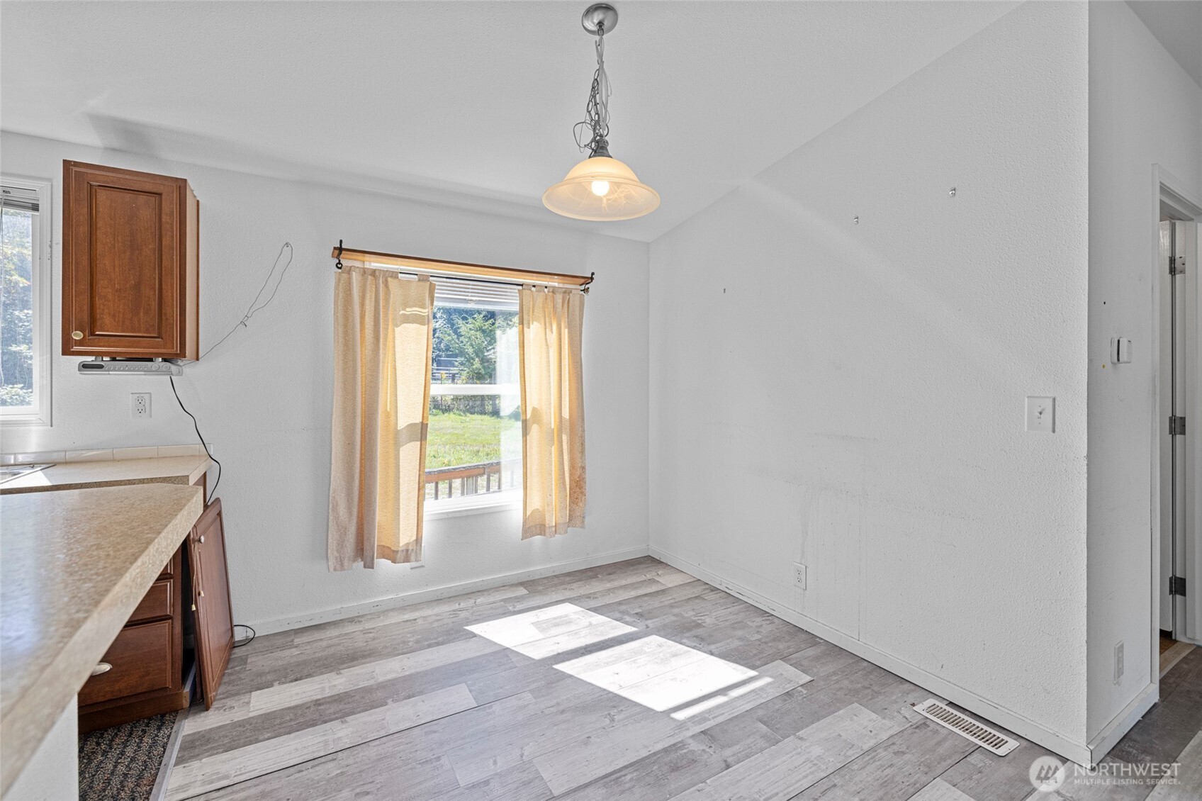 5824 Haddon Lane , Anacortes, WA 98221