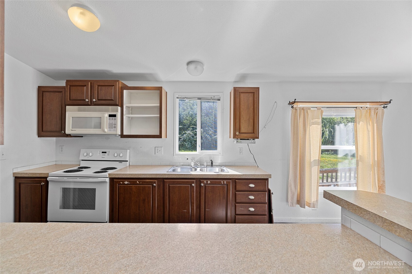 5824 Haddon Lane , Anacortes, WA 98221